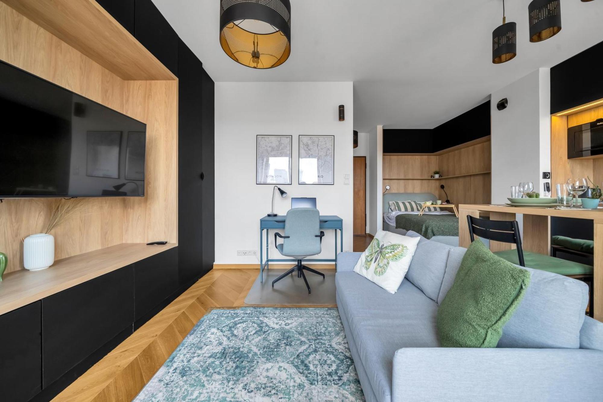 Wola - Balcony&workspace - By Rentujemy * Warsaw